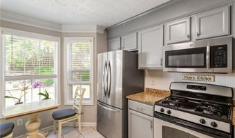 205 Weatherstone Xing, Woodstock, GA 30188
