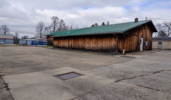 380 E Main, Andover, OH 44003