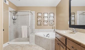 4911 141st Ter, Basehor, KS 66007