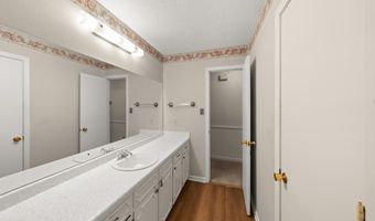 127 Trianon St, Batesville, MS 38606