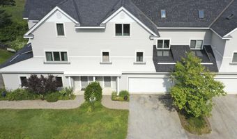 28 B Springbrook Dr TH-10, Belfast, ME 04915