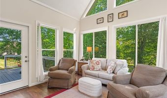 1905 Broadwell Oaks Dr, Alpharetta, GA 30004