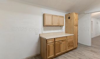 119 E Lasalle, Fritch, TX 79036
