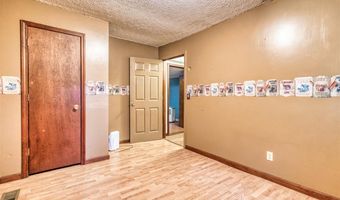 1766 Cemetary Rd, Auburn, KY 42206