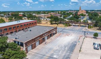 1305 S 1st St, Abilene, TX 79602