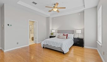 15759 Seabolt 44, Addison, TX 75001