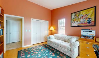 28 Northshore Dr, Burlington, VT 05408