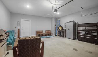 121 Grande View Dr, Biloxi, MS 39531