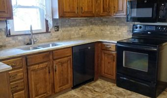 350 Lakeshore Dr, Alma, KS 66401