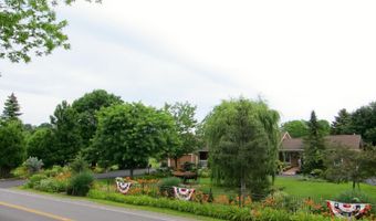 625 McKay Rd, Amsterdam, NY 12010