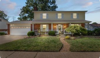 855 Green Lantern Ln, Ballwin, MO 63011