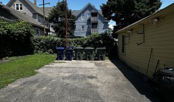 40 Hansen Ave Floor 1, Bridgeport, CT 06605