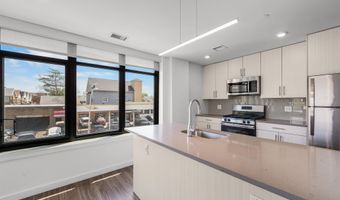 957 BROADWAY 201, Bayonne, NJ 07002