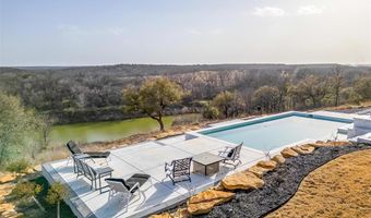 160 E Bluff Ln, Millsap, TX 76066