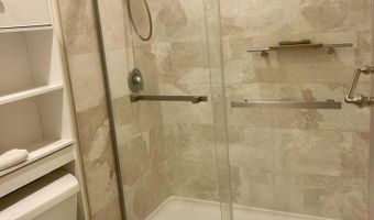 210 Fifth Ave 33, Belmar, NJ 07719