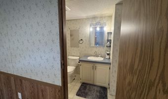 82 Sunset Cir, Campton, NH 03223
