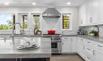 2285 Valley Rd, Oceanside, CA 92056
