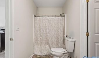2040 Whitesville Rd, Albertville, AL 35950
