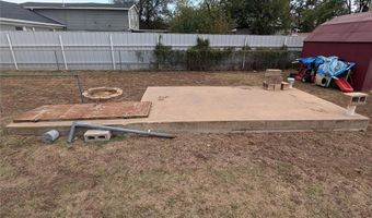1020 E Walnut St, Altus, OK 73521