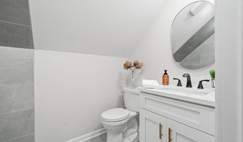 406 3RD St, Atco, NJ 08004