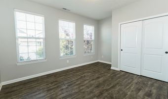 9239 Thames Dr, Avon, IN 46123