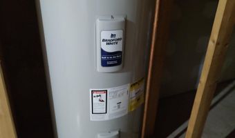 28 Cedar Ln, Cambridge, VT 05464