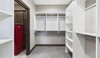 1701 W River Bend St, Brandon, SD 57005