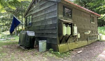 101 Jug Brook Rd, Cabot, VT 05647