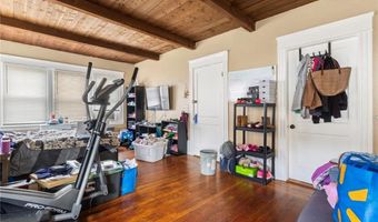 9 Southern St, Cranston, RI 02920