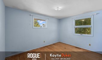 1320 Kingsbury Dr, Casper, WY 82609