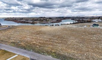 TBD lot 15 S Bay Place, American Falls, ID 83211
