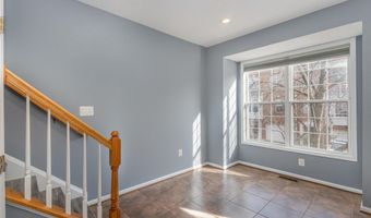 433 STANTON Pl, Alexandria, VA 22304