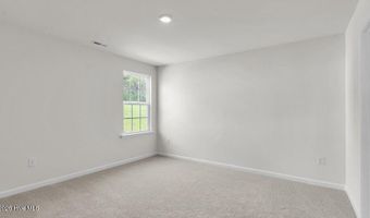719 Lazy Elm Ln, Aberdeen, NC 28315