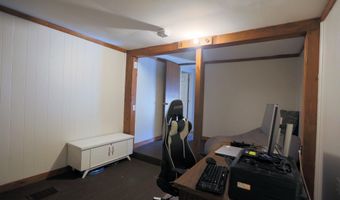 482 E Jefferson St, Andrews, IN 46702
