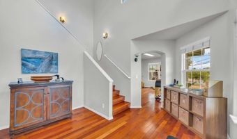 201 Ho'opili Akau St, Kihei, HI 96753