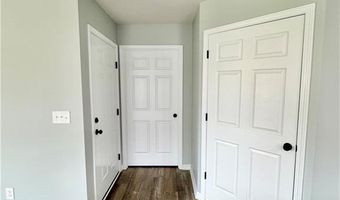 466 East St, Austin, IN 47102