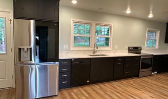 648 VISTA Ln, Cheyenne, WY 82009