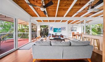 59-781 Kamehameha Hwy 1, Haleiwa, HI 96712