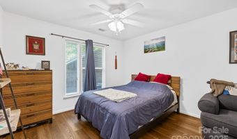 3721 Picasso Ct, Charlotte, NC 28205