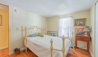1330 Hillcrest Rd, Bedford, IN 47421
