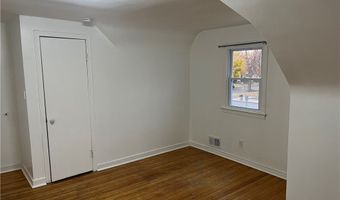 368 Grover Cleveland Hwy, Amherst, NY 14226