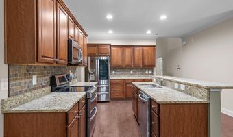 367 Kerr Lake Rd, Aberdeen, NC 28315