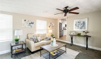 122 S Blossom St, East Providence, RI 02914