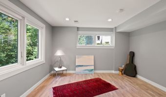 3100 N MONROE St, Arlington, VA 22207
