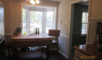 4518 SQUIREDALE Sq, Alexandria, VA 22309