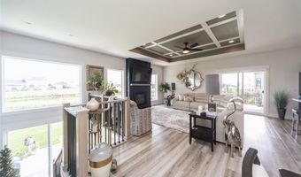 2333 Stonewood Ct SW, Altoona, IA 50009