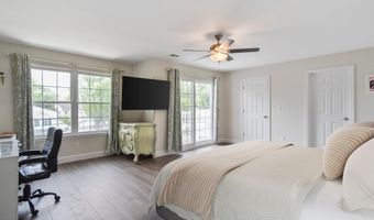 257 Port Monmouth Rd, North Middletown, NJ 07748
