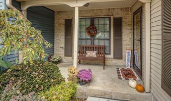 129 Dumbarton Hill Ct, Aberdeen, NJ 07747