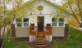 808 Harding St, Belle Fourche, SD 57717