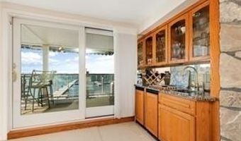 31 Coddinton Wharf 8, Newport, RI 02840